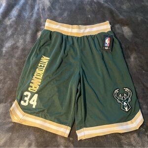 Giannis Antetokoumpo Milwaukee Bucks NBA Shorts Green Large Brand New Mens M